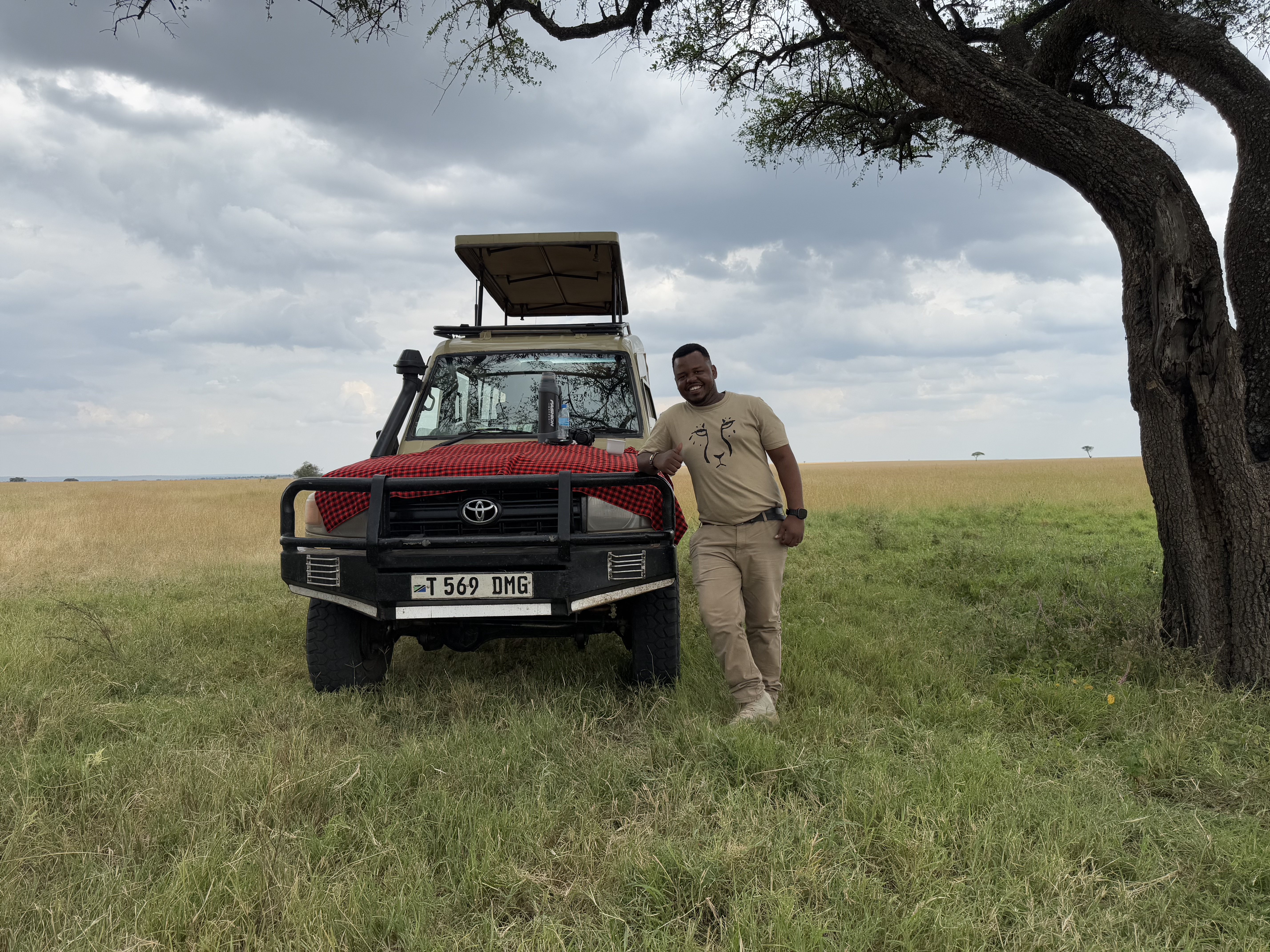 Nairobi National Park safari tour and the best destination